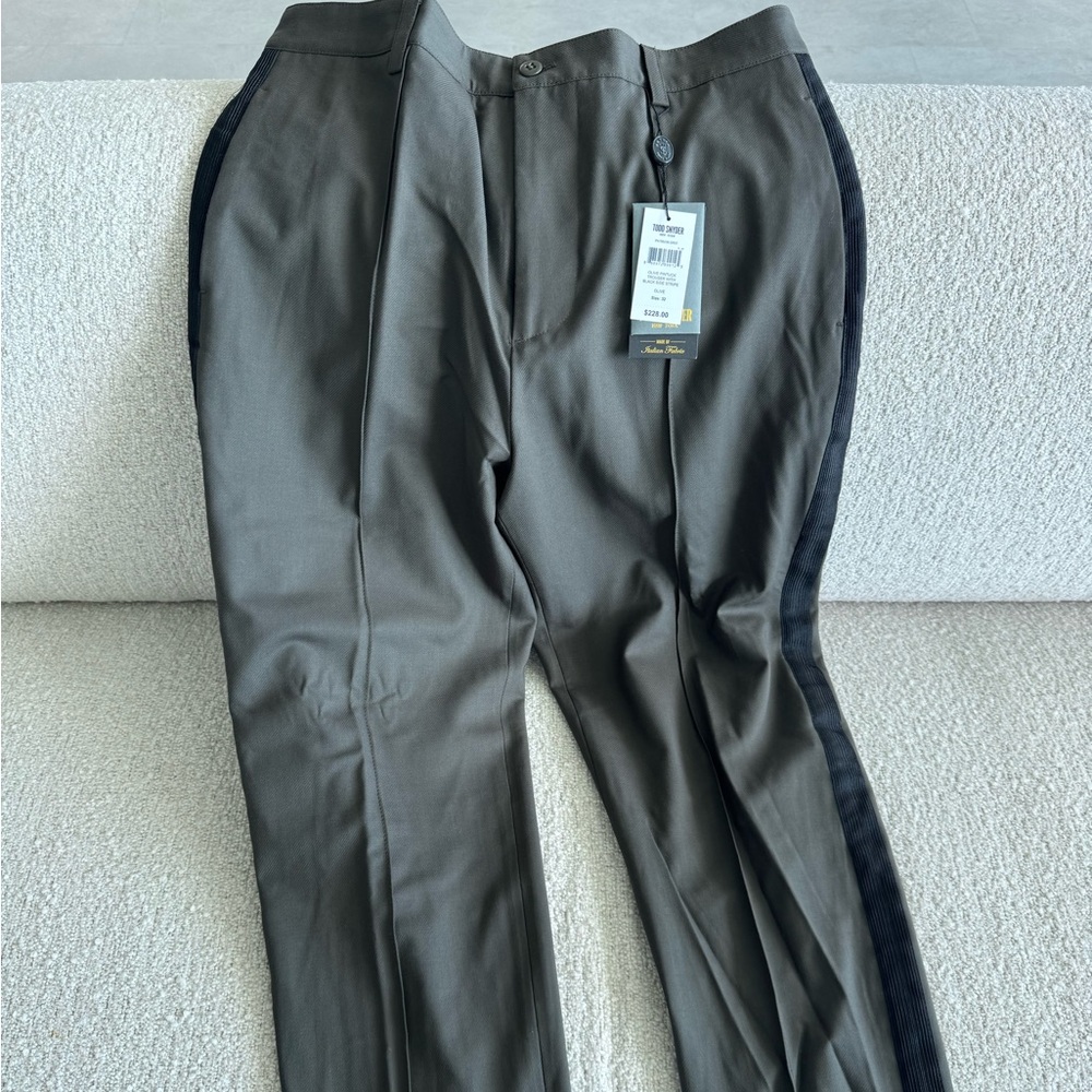 Tod Snyder - new with tags - pants